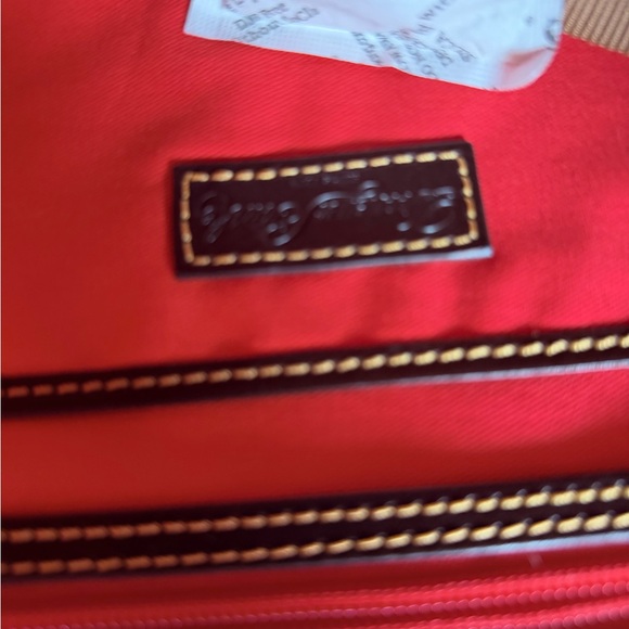 Dooney & Bourke Disney Lady & The Tramp Lady Gia Satchel NWT - Picture 10 of 14